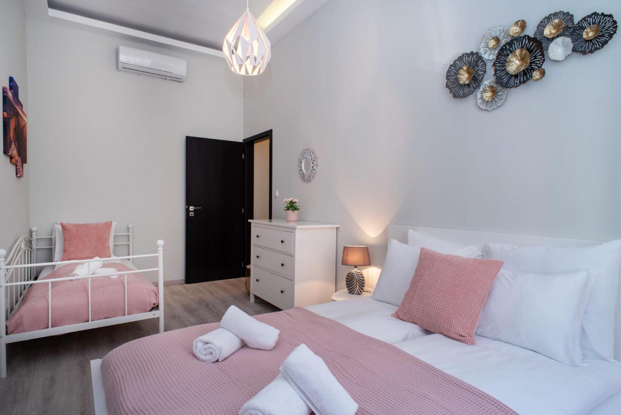 Very Central New And Large Ac Apartment Budapest Exterior foto